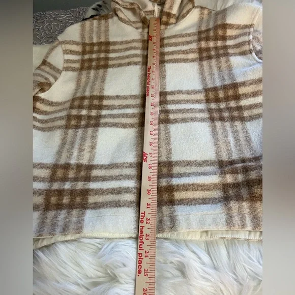 Plaid Hooded Women's Sweater - Picture 6 of 11